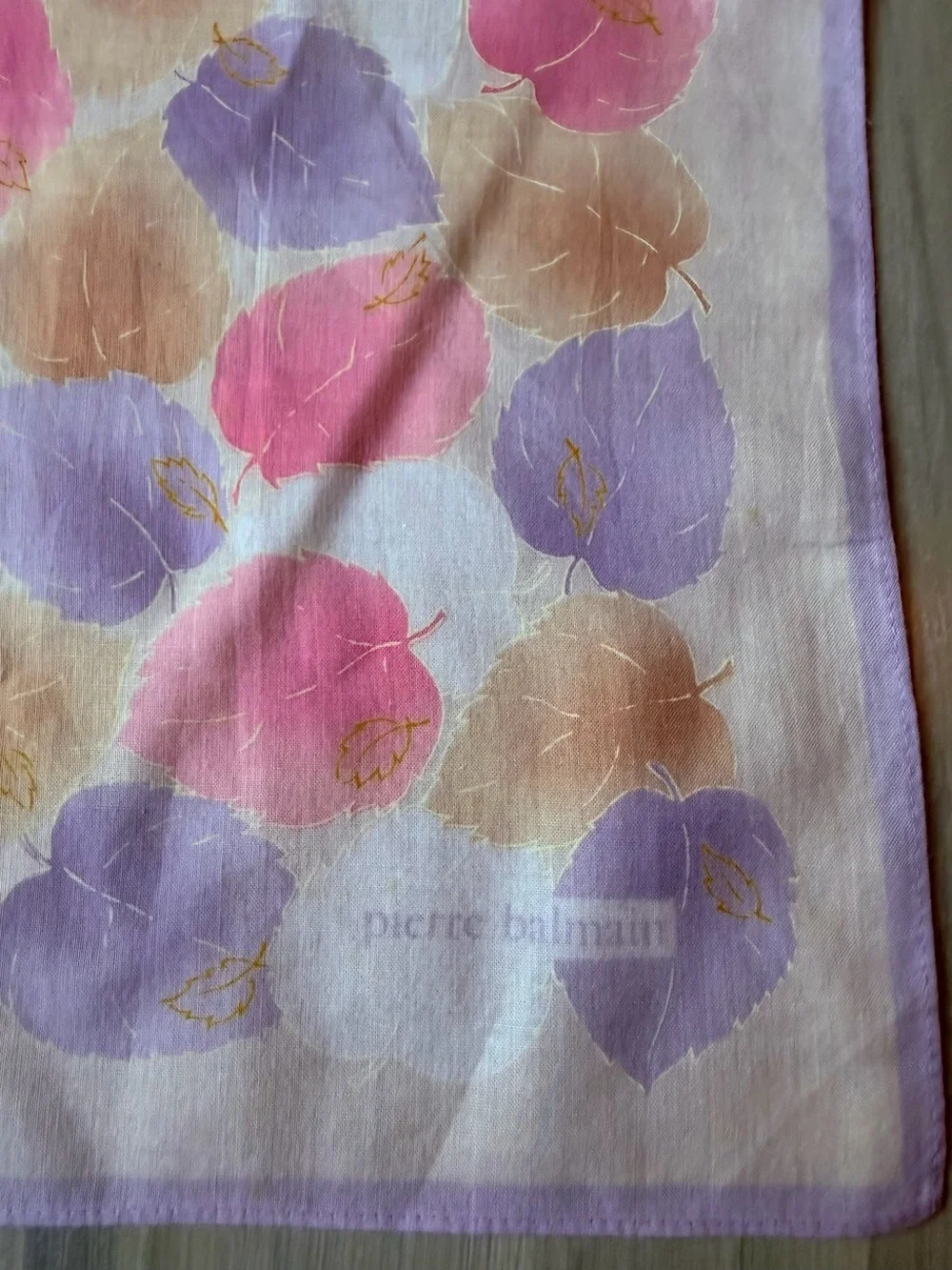 Pierre Balmain Paris scarf pastel leaf pattern handkerchief neckerchief bandana
